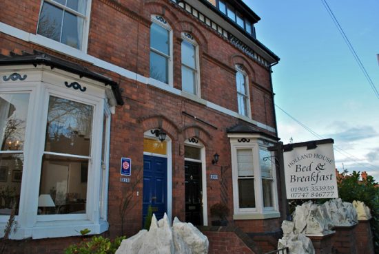 Holland House B&B - Worcester Gay Bed & Breakfast