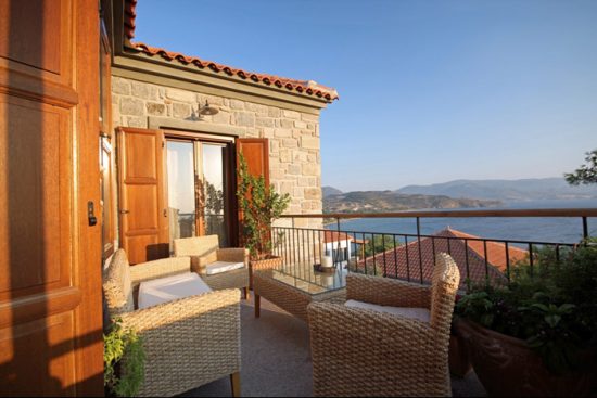 The Grand View Houses - Lesvos Gay Friendly Guest Houses