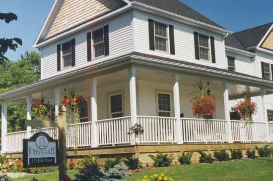 John's Gate Gourmet Bed & Breakfast