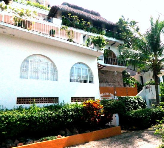 Casa De Los Arcos - Puerto Vallarta Gay Friendly Resort