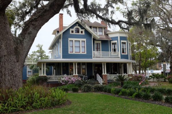 Hoyt House Bed and Breakfast